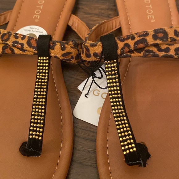 Ladies Goldtoe Leopard Print Sandals Size 9 NWT - Picture 3 of 5